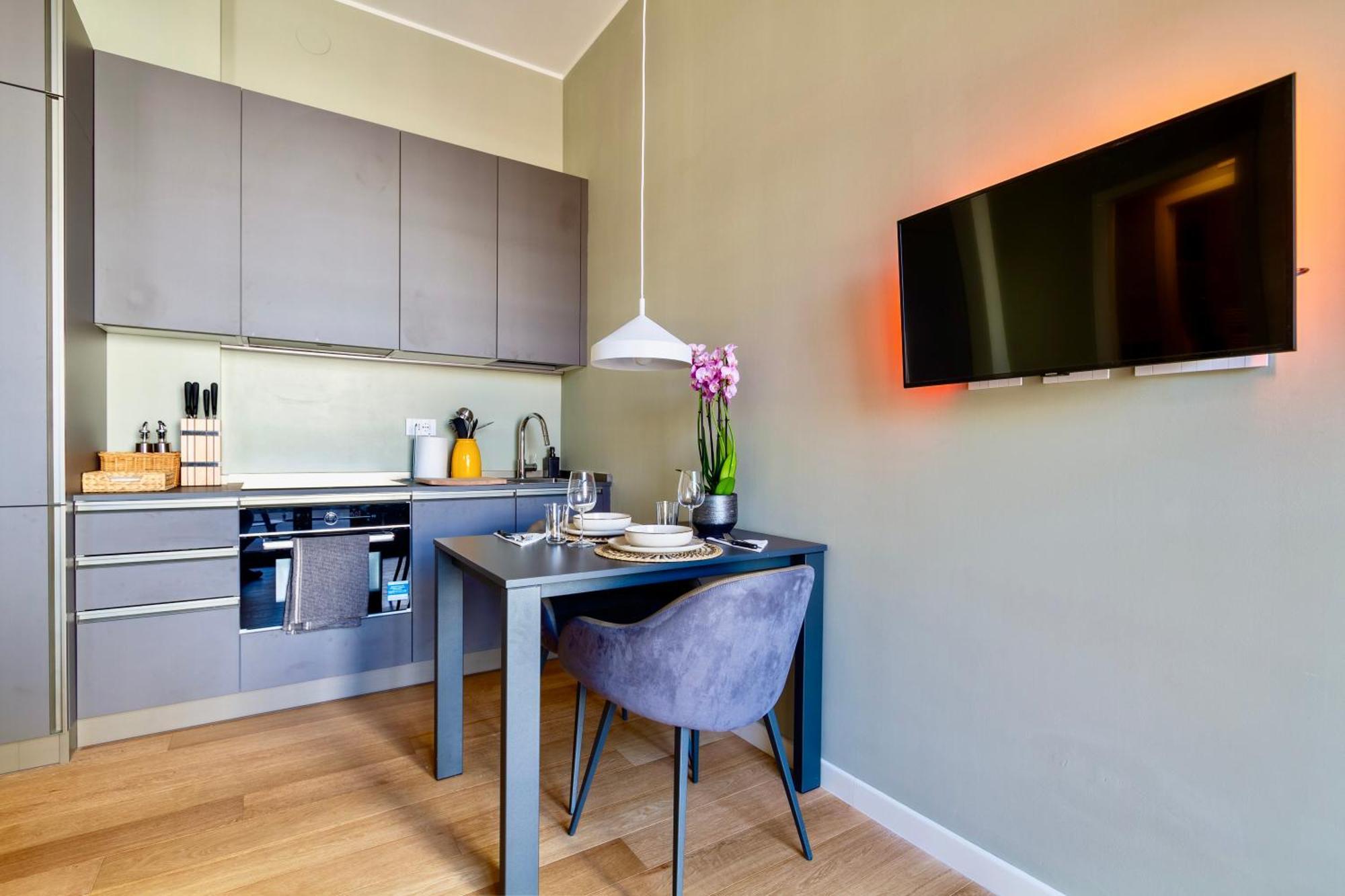Urban Luxury - Bright And Central Apartment Mediolan Zewnętrze zdjęcie